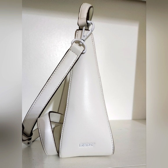 DKNY vegan leather Dylan Bag - Picture 2 of 8